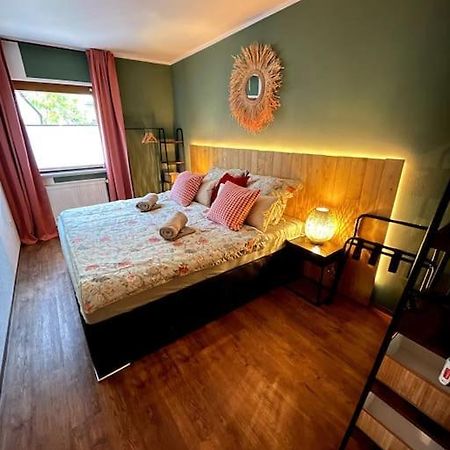 Cozy Wilkipartment Bis 4 Pers - Hund - Netflix - Wlan - Wintergarten - Coffeebar - Popcorn Verl Exterior foto